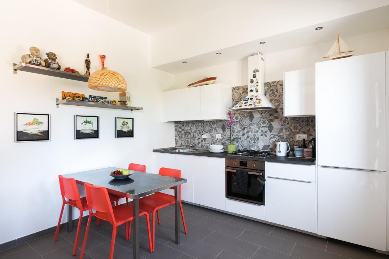 Galeria Home Apartments Anguillara Sabazia Esterno foto