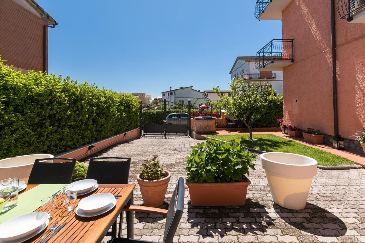 Galeria Home Apartments Anguillara Sabazia Esterno foto